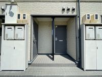 レオパレスＭａｒｏｏｎ エントランス