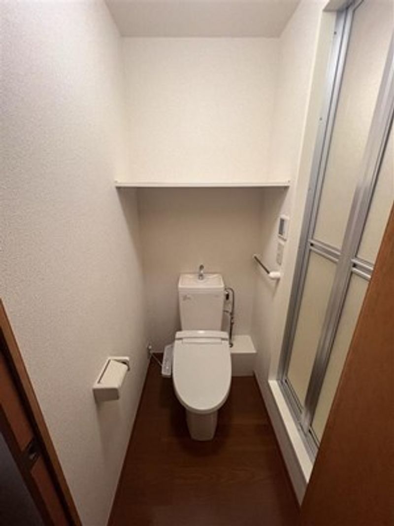 レオパレスルースト