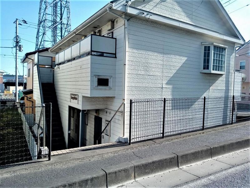 leopalace Excel Ryoke 입구