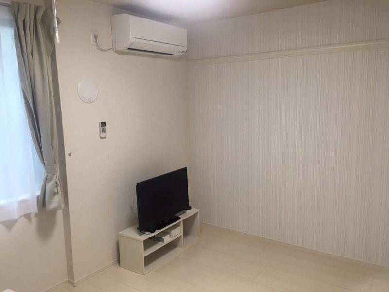 クレイノ葵芳　２号館 居間