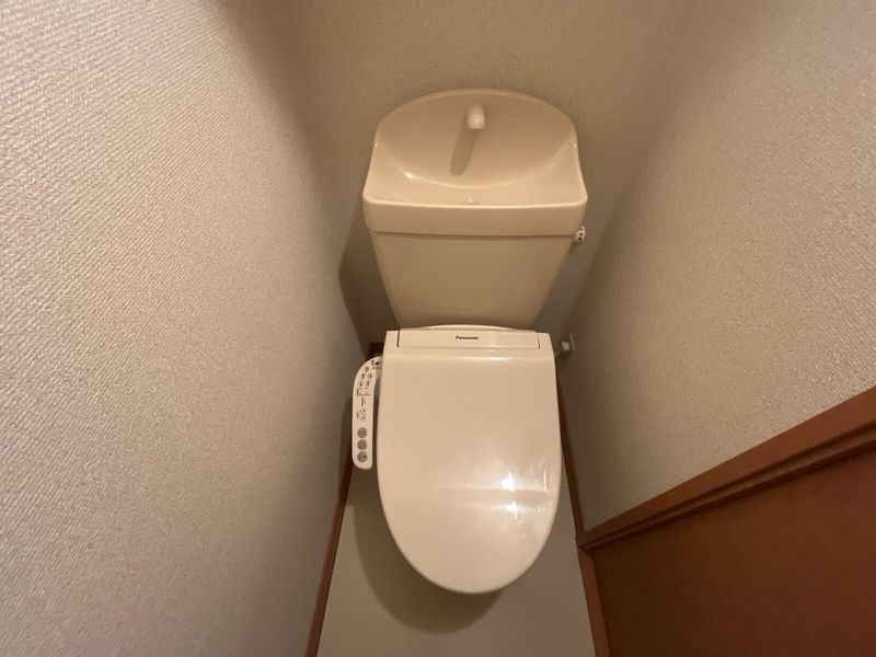 レオパレス中屋敷Ｂ トイレ