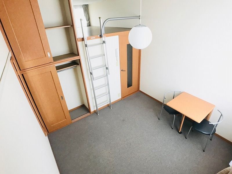 レオパレスサージュ　はまの 寝室
