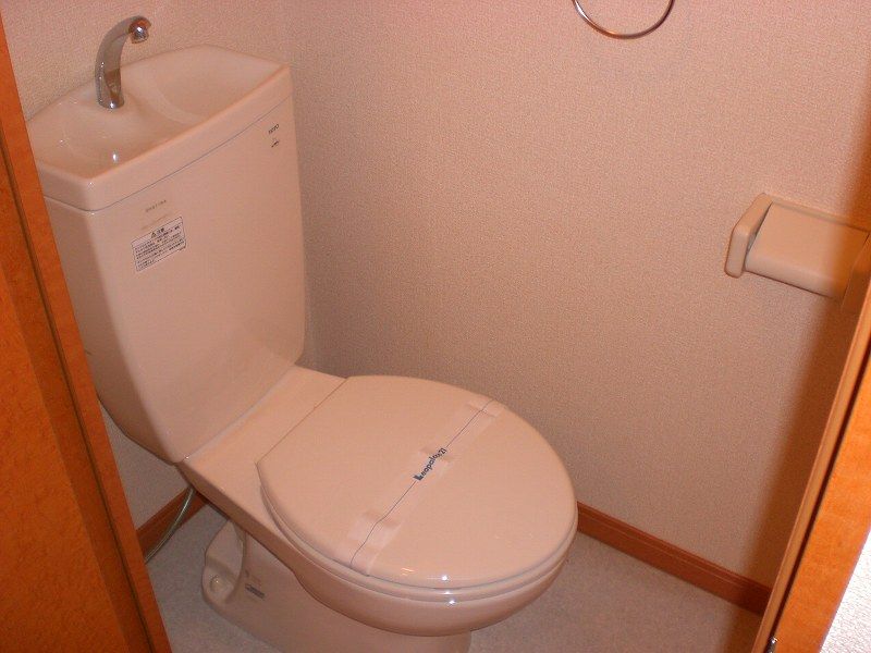 レオパレスアウリオン トイレ