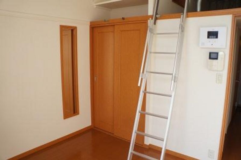 レオパレスＭＯＫＵＲＥＮ 居間