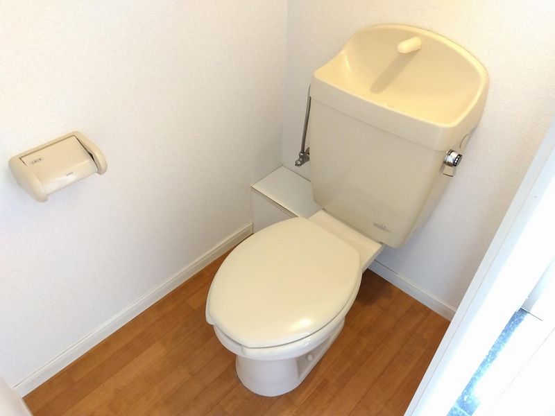レオパレス坂出 トイレ