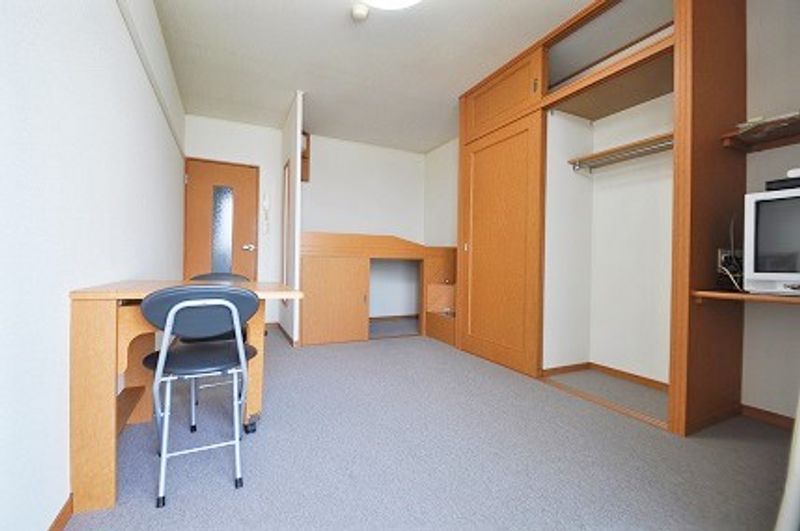 レオパレスつぬが 居間