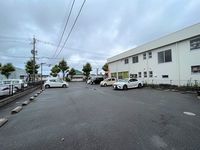 レオパレスナカウミ 駐車場
