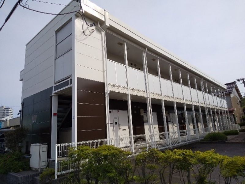 レオパレスセレッソ 外観