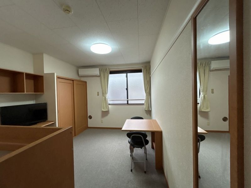 レオパレスエヴァンス 居間