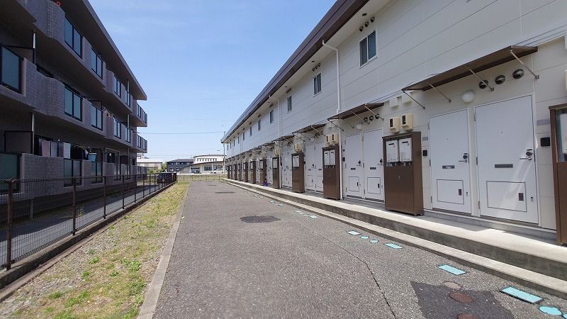 レオパレスミノフルール 外観