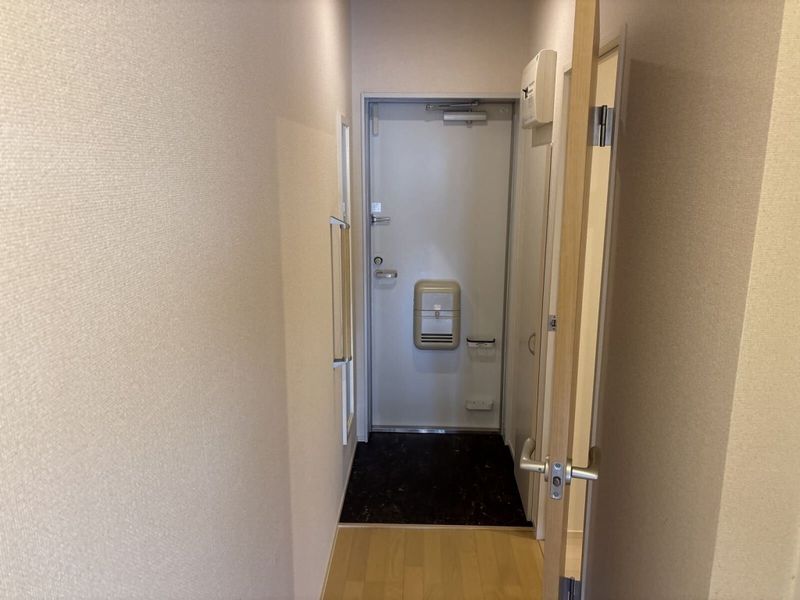 クレイノヴィレッタ 玄関