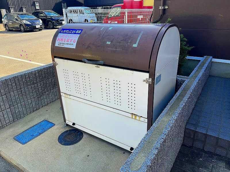 レオパレスピーコック 共用部分