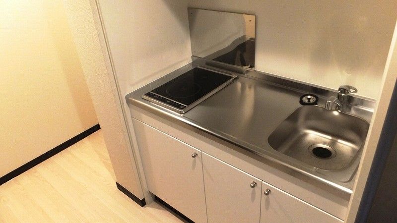 レオネクスト四ツ葉 キッチン