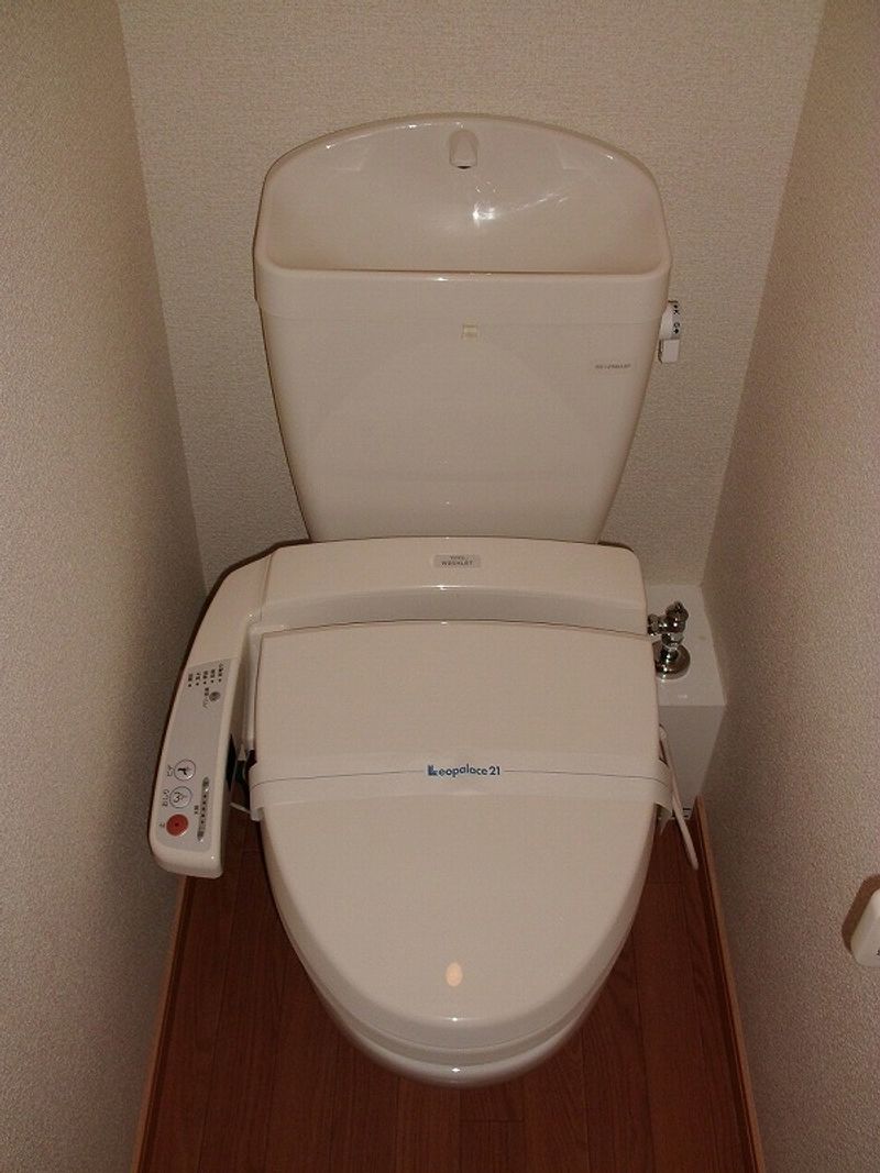 レオパレスレインボーⅡ トイレ