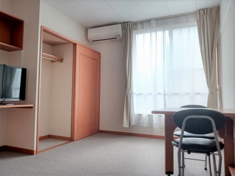 レオパレスアドヴァンテージ 居間