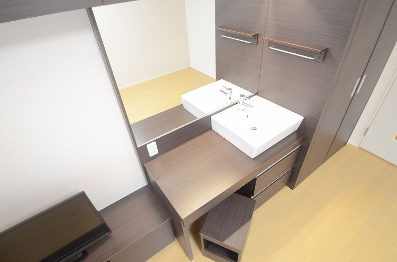 MIRANDA Celeste IV 세면실