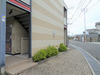 レオパレスステラ三條 エントランス