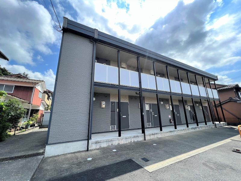 レオパレス上町 外観