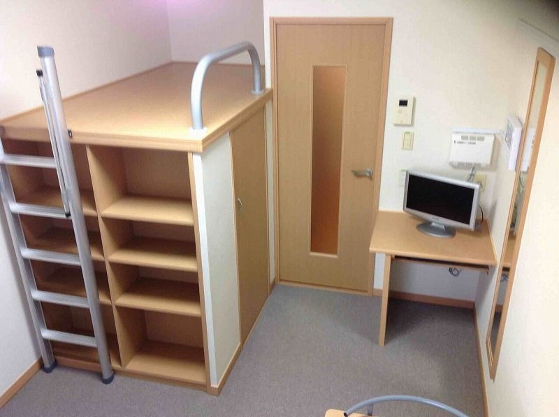 レオパレスキルシュバウム 居間