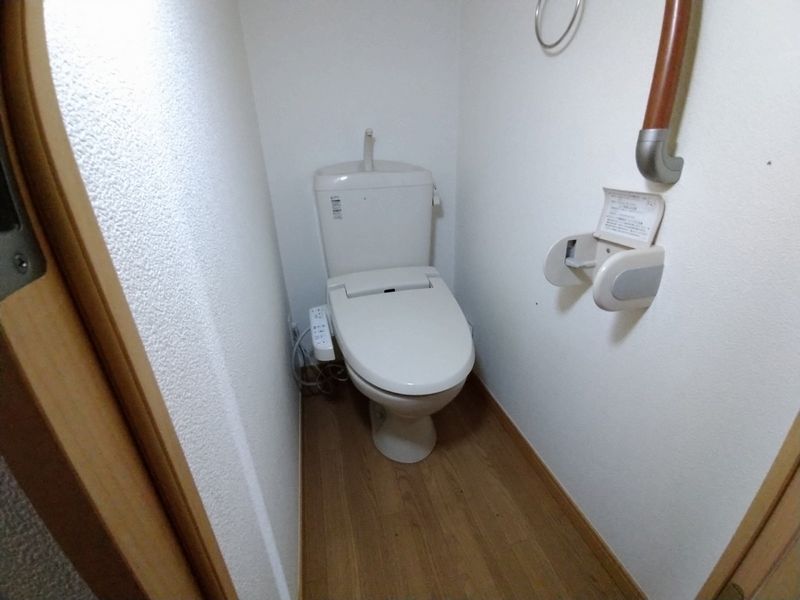 レオパレスＲｅｉ トイレ