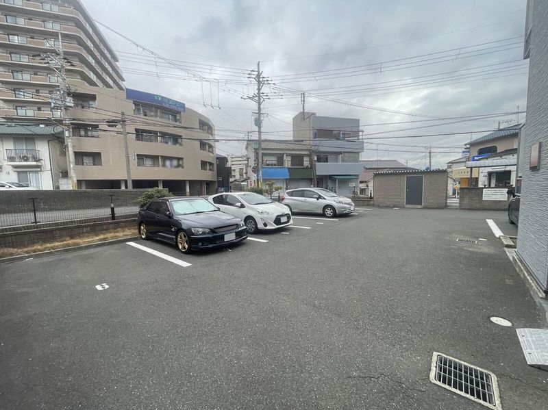 leopalace Regulus Hachiman Bãi đỗ xe