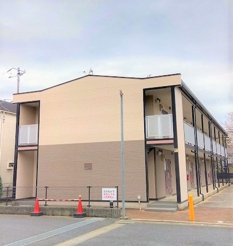 レオパレスサンヒルズ 外観