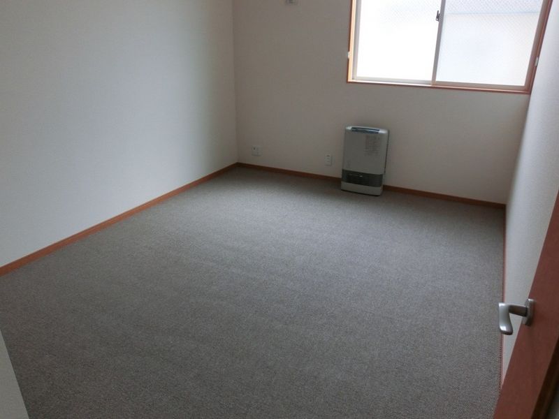 レオパレスウィンⅡ 居間