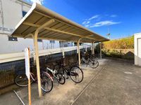 レオパレスＢ　フリーゼ 共用部分
