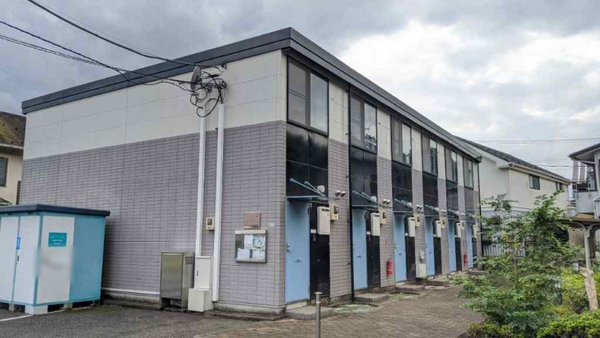 Bên ngoài leopalace Sakae II