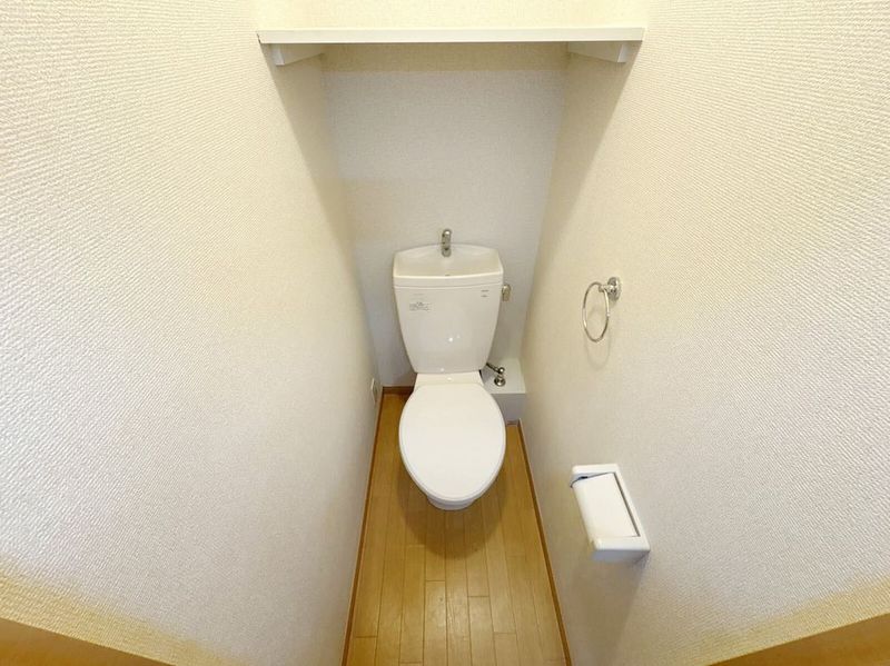 leopalace Precious SRK Toilet