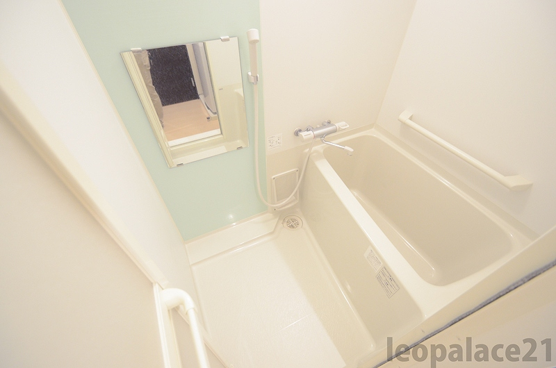 LEONEXT Sodehiro Nigoutou Bathroom