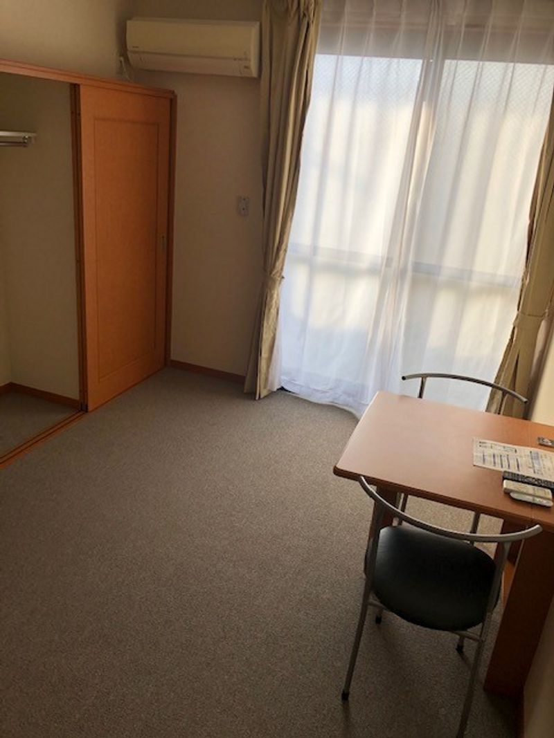 レオパレスグランシャリオ 居間