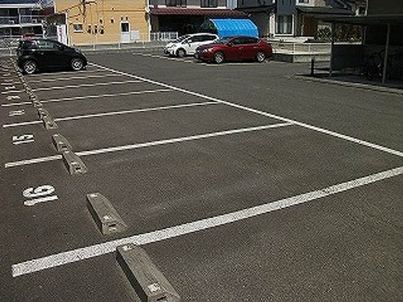 レオパレスどり〜むＳⅡ 駐車場