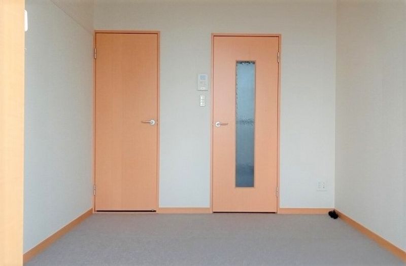 レオパレスアズーラ 居間