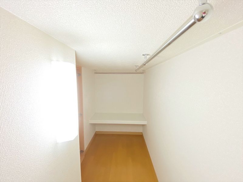 レオネクストミツハウス　テトラ 収納