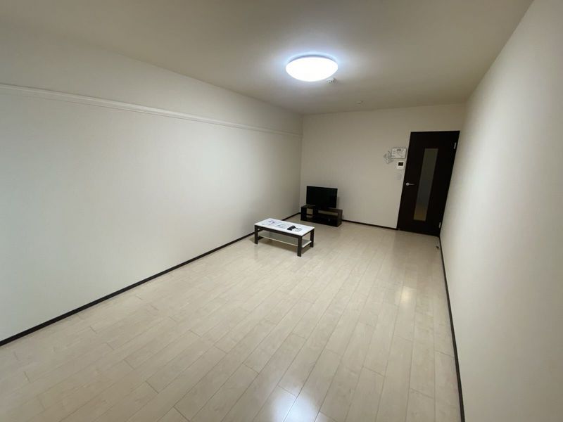 レオネクストカサデエスペランサ 居間