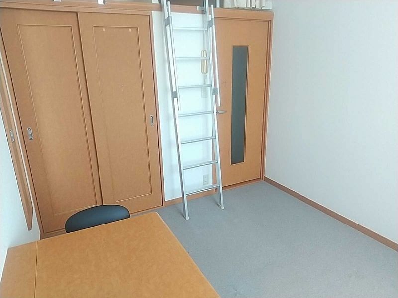 レオパレスグレイスⅡ 寝室
