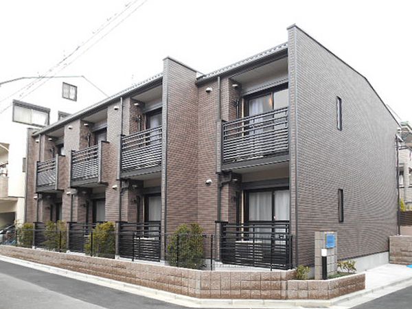 Bên ngoài LEONEXT NAKAJIMA