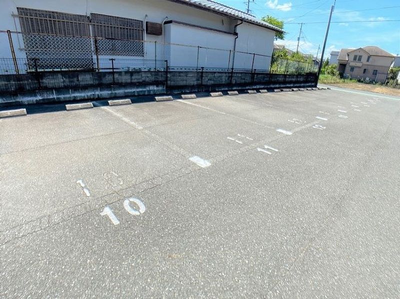 レオパレスきつねづか 共用部分
