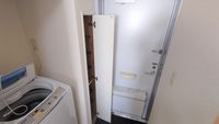 レオパレスこだま 玄関