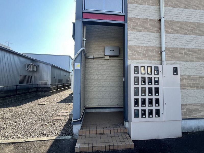 レオパレスパル エントランス