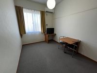 レオパレス緑ヶ丘 居間