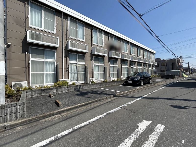 レオパレス柏座 駐車場
