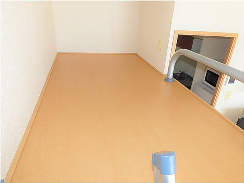 レオパレス宮原 寝室