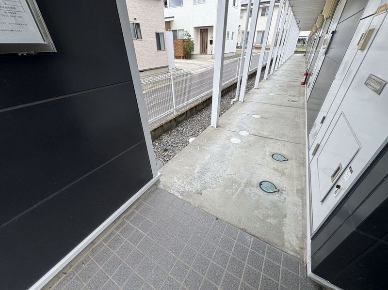レオパレスアツモリ 外観