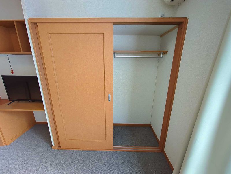 レオパレス凛 収納