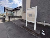 レオパレス赤い靴 エントランス