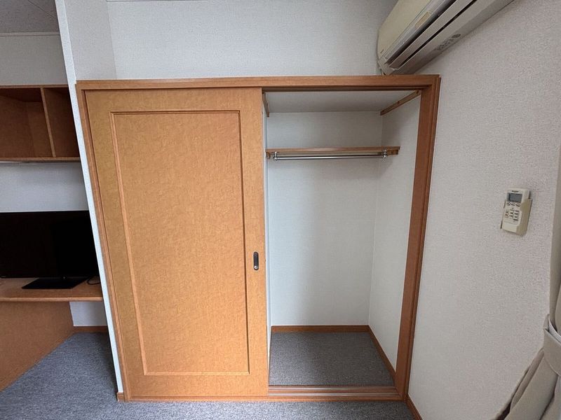 レオパレスパーク 収納