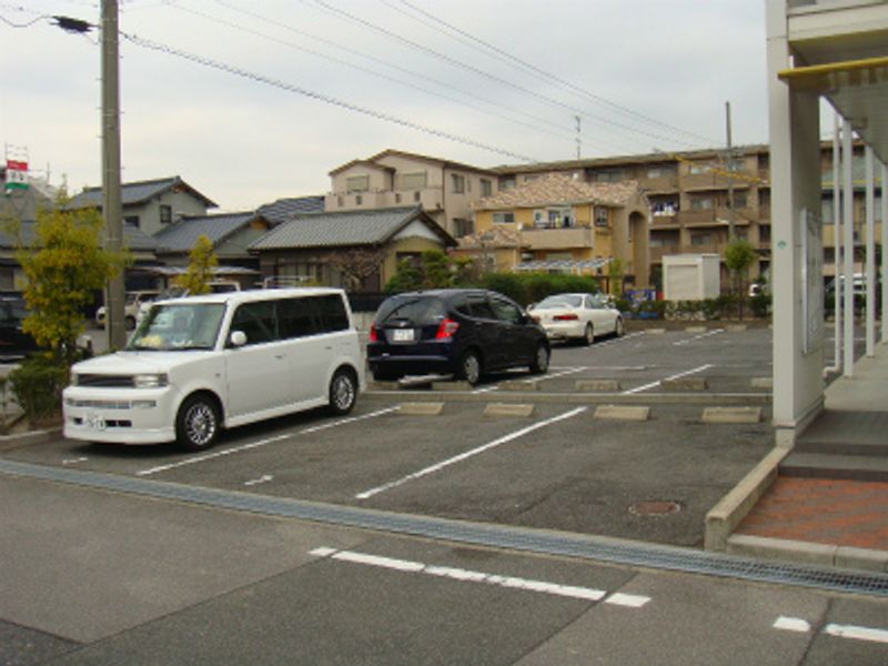 レオパレスＯＹＡＭＡ 駐車場