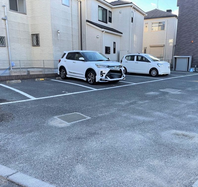 LEONEXT Fantasia Goko 停车场